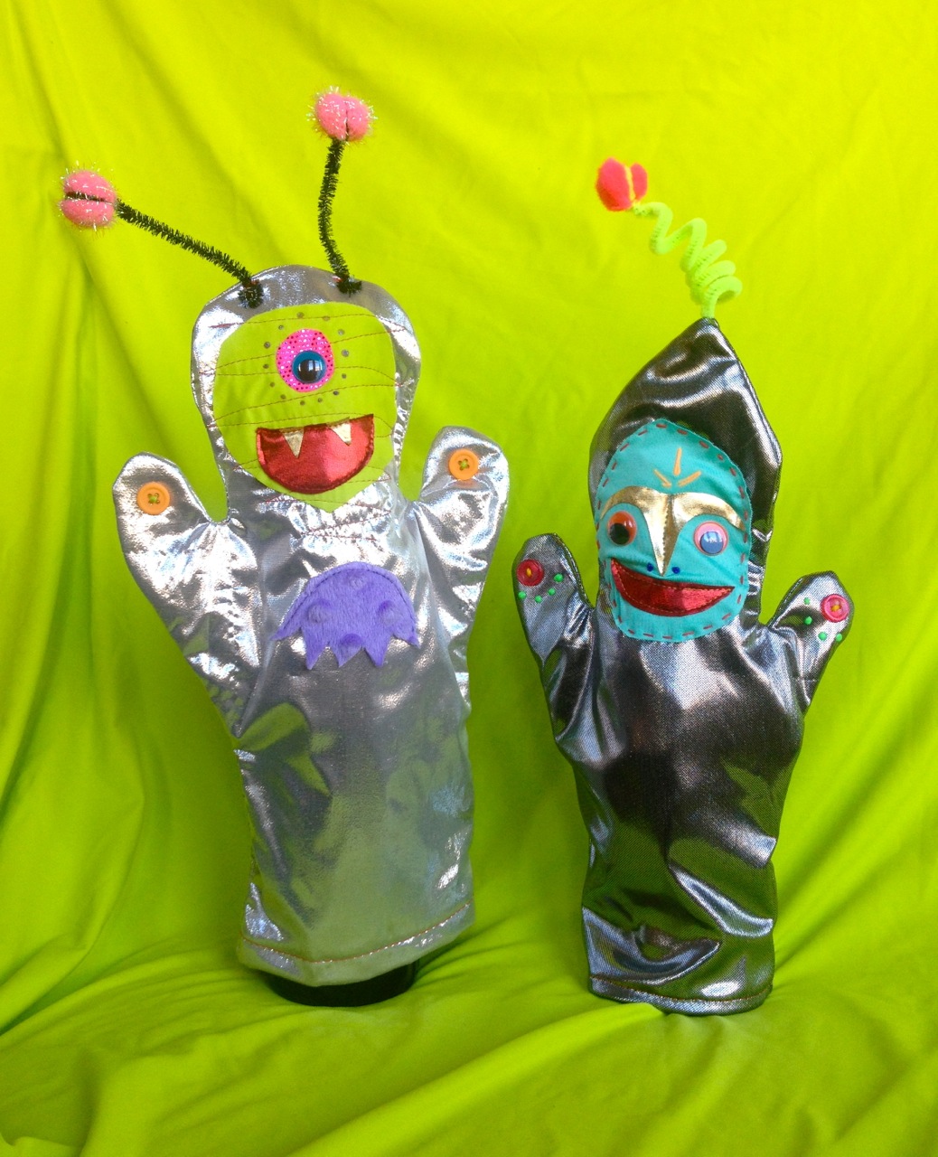 ALIEN PUPPETS made by Julianne
